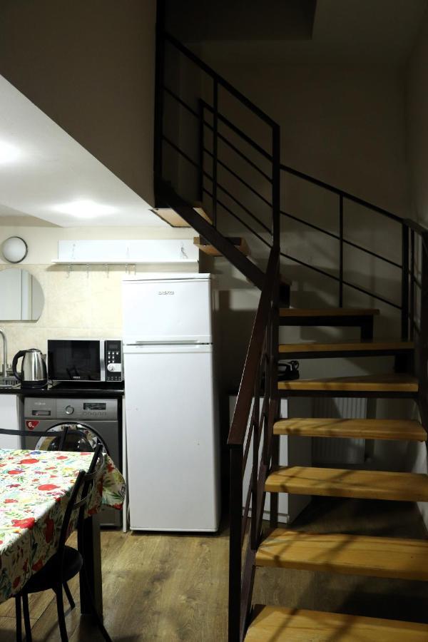 Aivani 8 Tbilisi Exterior foto